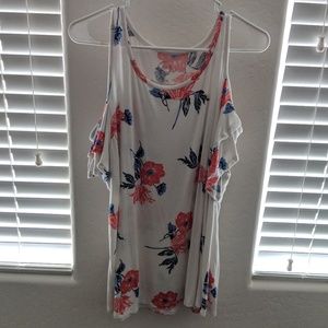 ❇️Maurices - White & Floral Cold Shoulder Blouse❇️